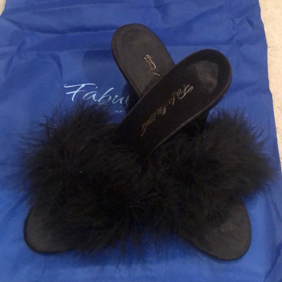 Fabulicious Shoes - Sexy Black Herls